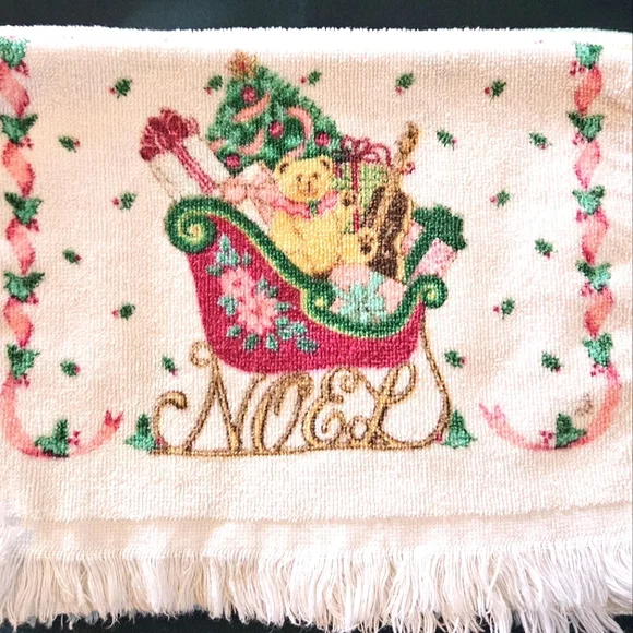 15 Piece Holiday Hand Towel Bundle - Picture 7 of 15